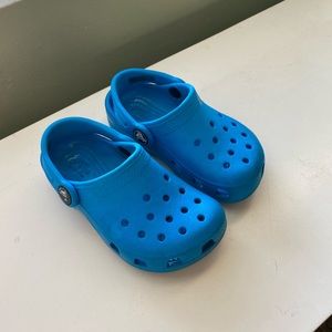 Toddler crocs